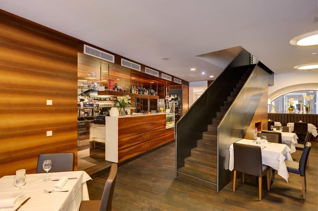 Restaurant Sigmund B&B Merano Exterior photo